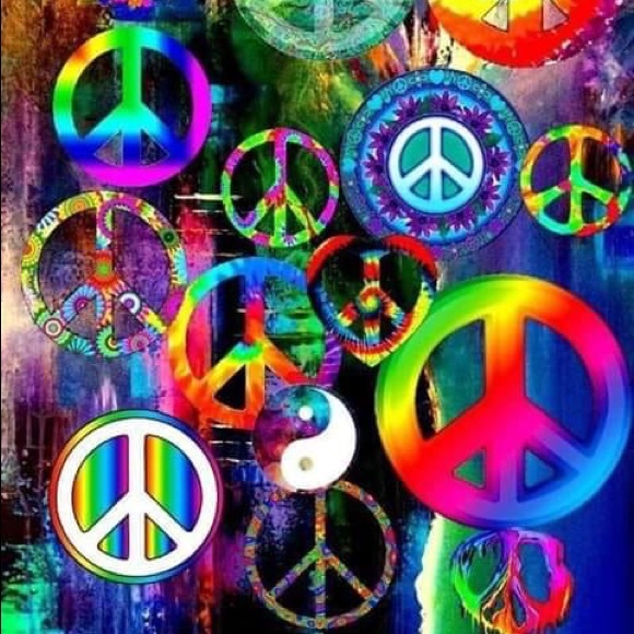 Hi Beautiful Poshers! - Picture 5 of 7